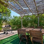 Mallorquin Oasis With Natural Pool 5min From The Villa *