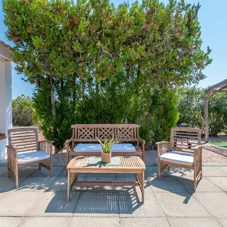 Villa Mallorquin Oasis With Natural Pool 5min From The