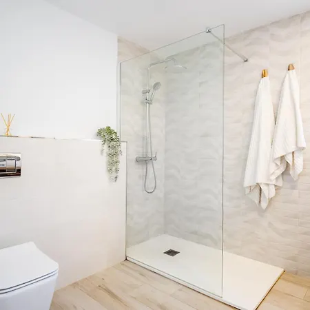 Mallorquin Oasis With Natural Pool 5min From The Villa *