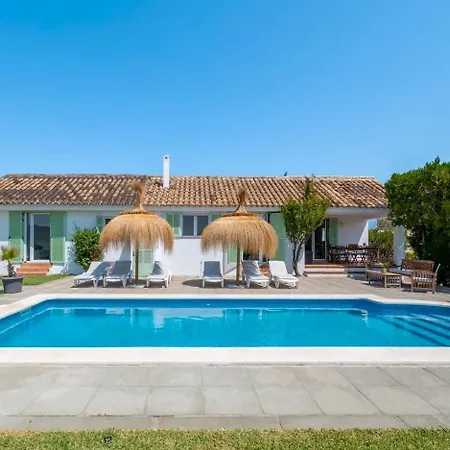 Mallorquin Oasis With Natural Pool 5min From The