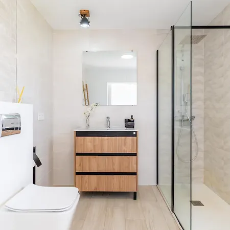 Villa Mallorquin Oasis With Natural Pool 5min From The Port de Pollenca