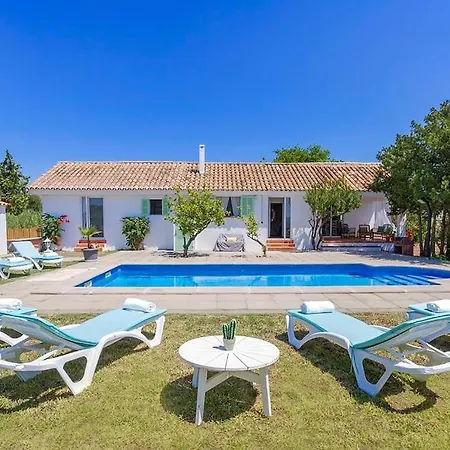 Mallorquin Oasis With Natural Pool 5min From The